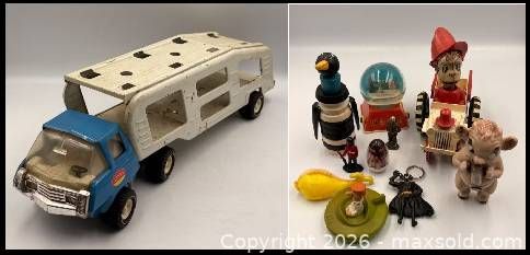 Collection of Vintage Toys  (1 of 12)