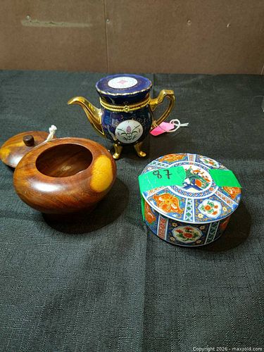 Decorative Teapot & Trinket Boxes – Porcelain & Wood (1 of 3)