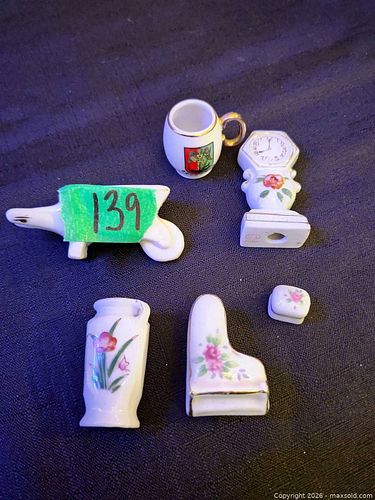 Made in Japan Miniature Porcelain Decor Lot incl Clock Mug Vase (1 of 3)