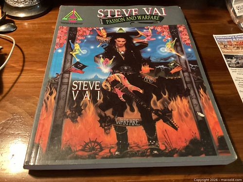 Steve Vai (1 of 3)