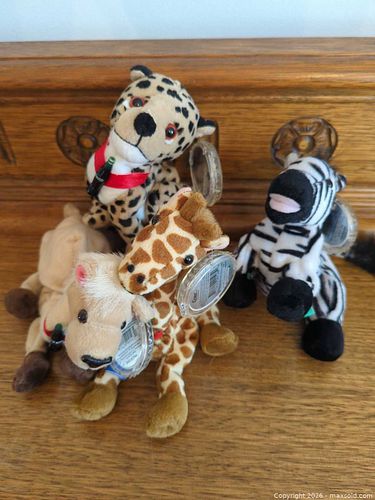 Collectible Plush Animal Set: Giraffe, Camel, Zebra, Leopard (1 of 5)