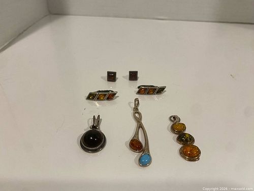 Sterling Silver Pendant and Earrings Set (1 of 4)