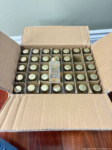 Lot #17 (1 of 6)