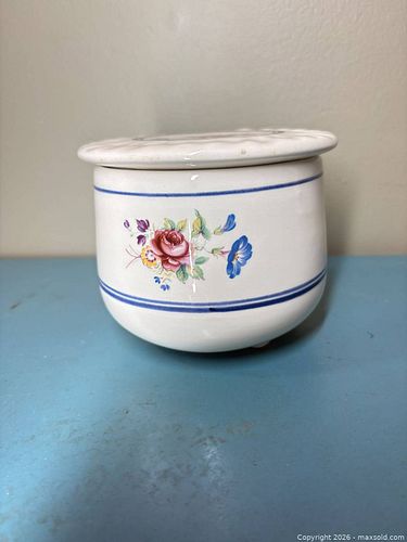 Lot #22 (1 of 5)