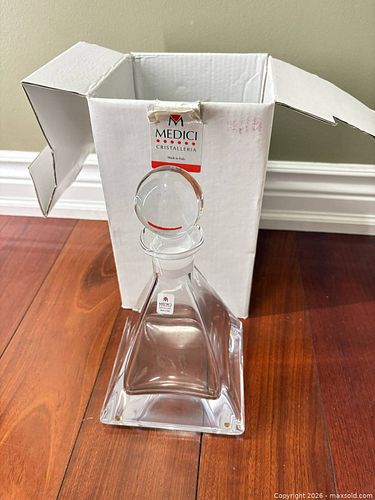 Lot #55 (1 of 10)