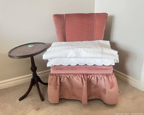 Chair and Side Table (1 of 14)