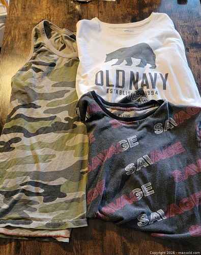 Men's Size Large Clothing T-Shirts & Tank Top Bundle (1 of 7)