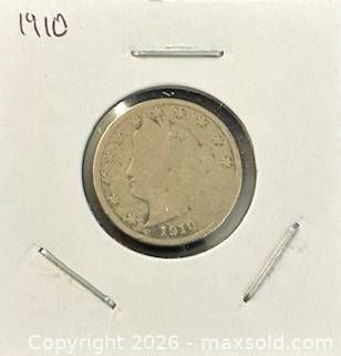 1910 US Liberty Head V Nickel Five Cents  (1 of 3)
