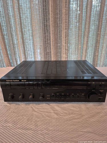 Harman/Kardon HK3500 Stereo Receiver / Integrated Amplifier (1 of 9)