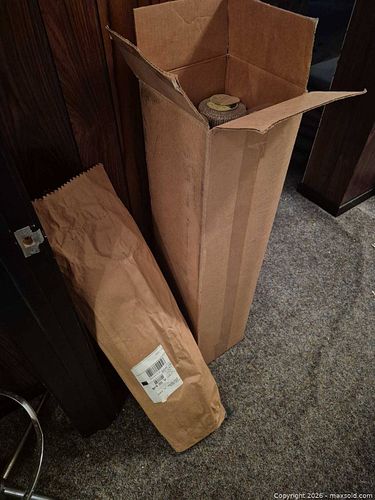 Lot of Mixed Vintage Wallpaper Rolls Gray/Silver (1 of 13)