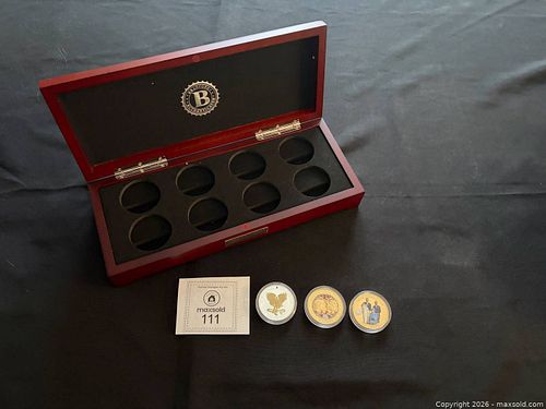 Collection of Queen Elizabeth II Collectors One Crown Coins with Presentation Box (1 of 15)