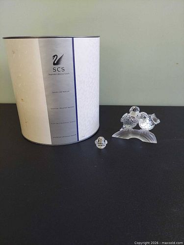 Swarovski 1998 Annual Edition Turtledoves (SCS) Crystal Figurine + Bonus - Chickadee  (1 of 10)