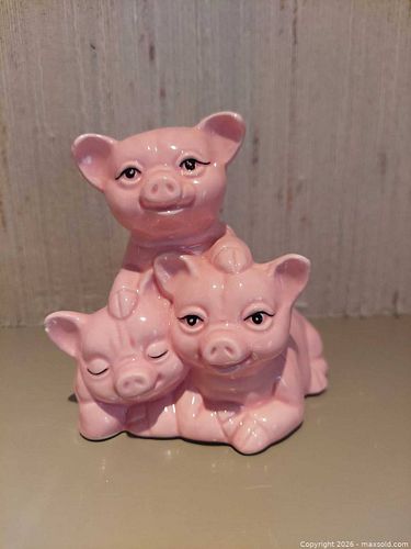 Vintage Brinns Pink Ceramic Piggy Bank (Made in Taiwan) (1 of 6)