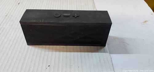 JAWBONE RECTANGLE SPEAKER  (1 of 7)