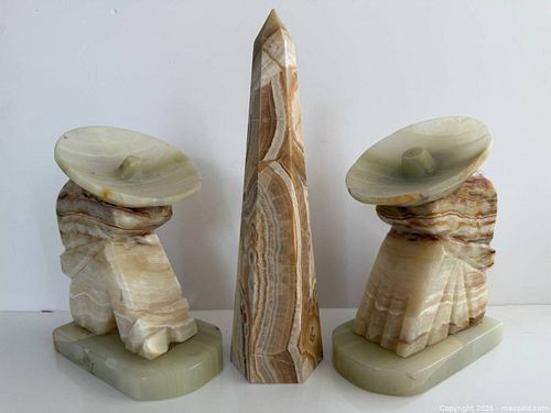 Mexican Onyx Bookends + Obelisk  (1 of 16)