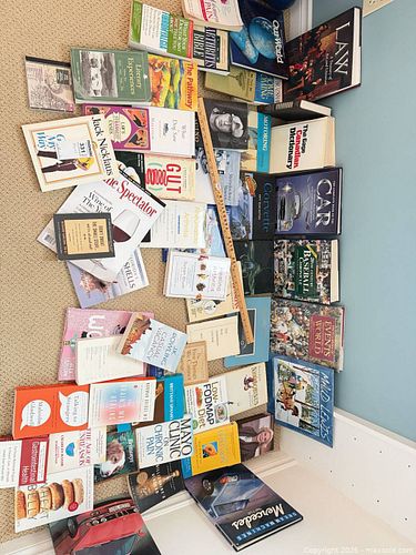 Books & Magazines: Fiction, Nonfiction, Auto, Cooking B (1 of 16)