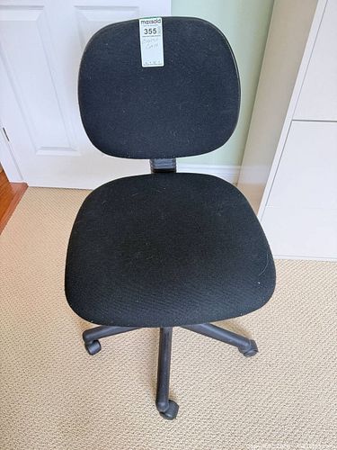 IKEA Fabric Office Chair with Armrests & Casters C (1 of 10)