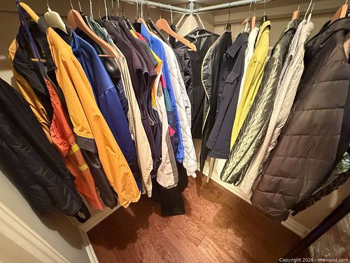 Lot of Coats, Jackets, Raincoats & Vest, Ski Pants B (1 of 11)