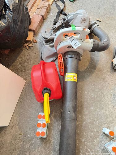 Stihl SH/BR/BG Series Gas 2-Stroke Blower A (1 of 8)