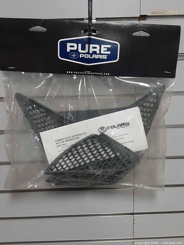 Polaris Fusion Snowmobile Hood Screen / Grille 2875084-453 (1 of 3)