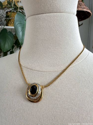 Jewelry Vintage Gold Tone Rhinestone Necklace (1 of 9)