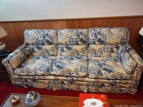 Vintage Sofa D (1 of 10)