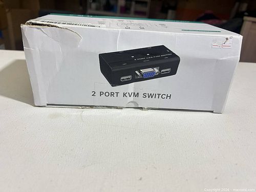 2-Port VGA KVM Switch with USB 2.0, Up to 1920x1440 (1 of 3)