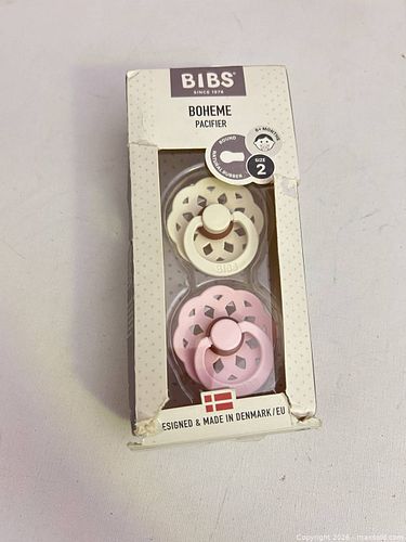 BIBS Boheme Round Pacifier Size 2 (6+ months) - Set of 2 (1 of 3)