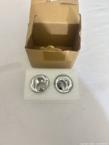 Lot #66 (1 of 3)