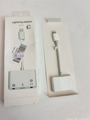 Lightning 3-in-1 Adapter — Headphone + Charge + Lightning Passthrough (1 of 3)