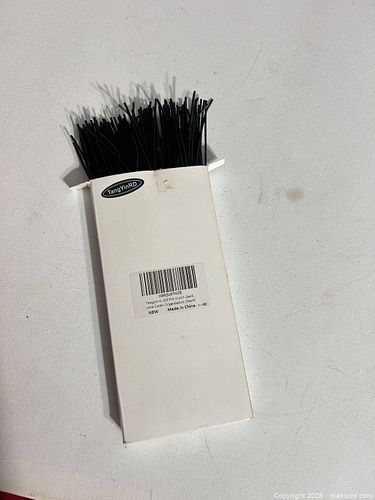 Lot #275 (1 of 3)