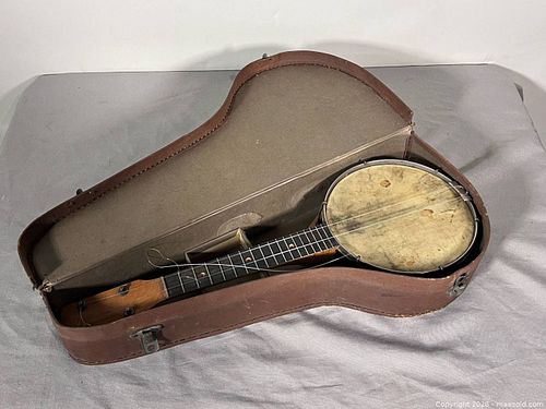 Old G.H. & S. Britain Made Banjo-Ukulele Instrument with Case (1 of 9)