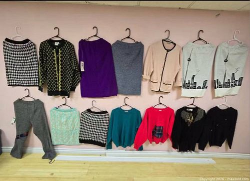 Collection of ladies vintage new 80’s clothing (1 of 16)