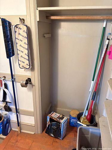 Cleaning, Bird Seed and More B (1 of 17)