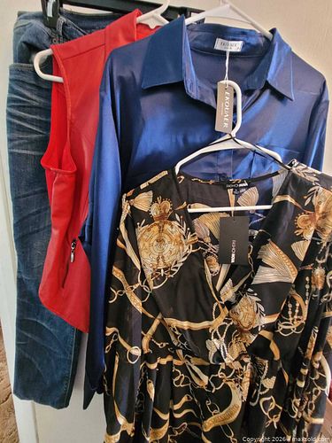 Ladies clothing lot (1 of 12)