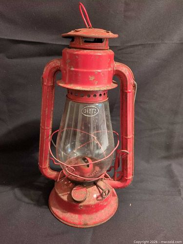 Lot #20 (1 of 8)