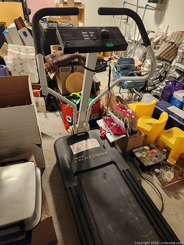 Pro-Form Cross Walk Treadmill  (1 of 4)