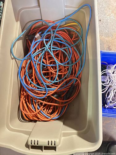Assorted Extension Cords and Work/Trouble Lights (Several) (1 of 4)