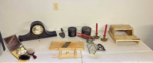 Assorted Vintage Household Items Lot (1 of 14)