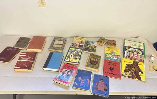 Group of Vintage Mid-20th Century Children's Books & Comics (1 of 19)
