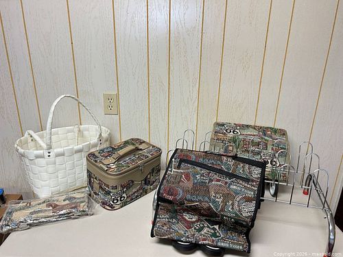 Tapestry Cosmetic Case, Woven Plastic Tote & Small Accessory Pouch (1 of 15)