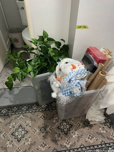 Christmas decor and more  (1 of 9)