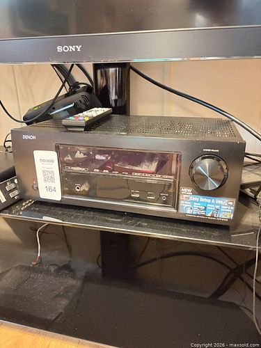 Denon sound system  (1 of 4)