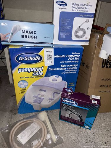 Shower Hands and foot spa (1 of 7)