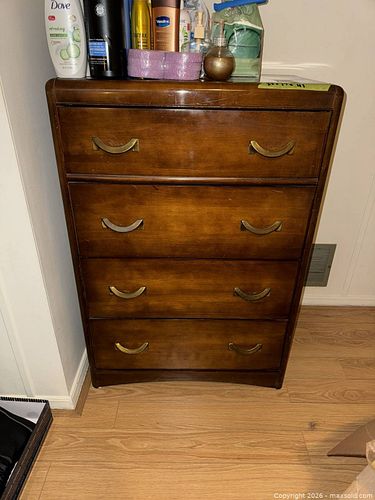 veneer 5 drawer dresser (1 of 11)