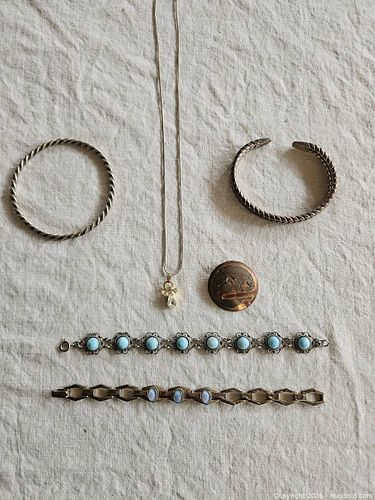 Opal bracelet & Costume jewelry  (1 of 15)