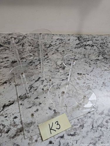 Tabletop Toy Figures Plastic Display LOT"K3" (1 of 3)