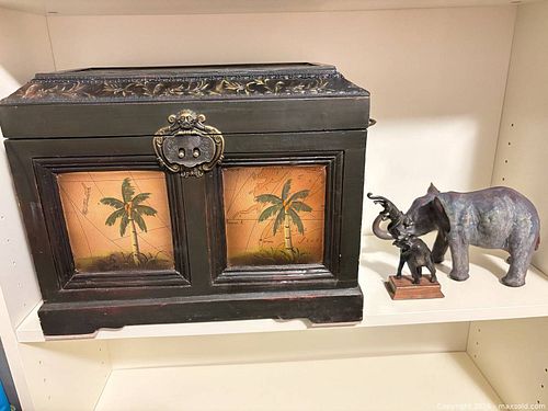 Elephant decor lot 663 (1 of 3)