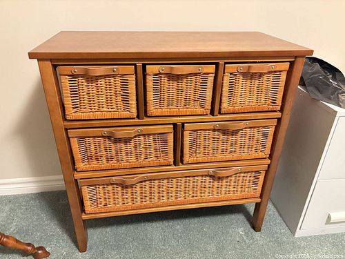 Six drawer wicker basket dresser Lot 666 (1 of 6)