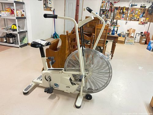 Wind Drive Spin bike (1 of 4)